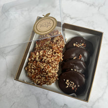 Cargar imagen en el visor de la galería, Caja Dorada
